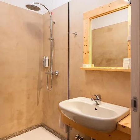 Vezza Alpine & Vezza dʼOglio