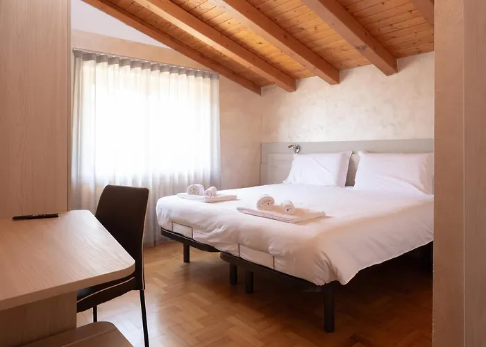 Hotel Vezza Alpine &